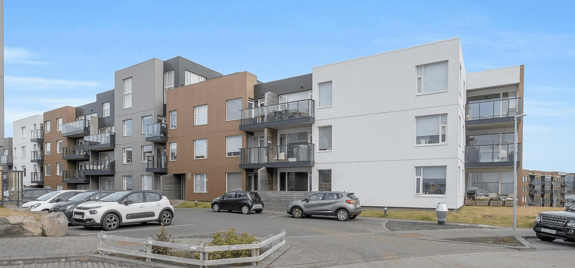 Vinastræti 2-14, Garðabæ